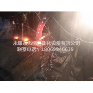 螺母红冲机械手使用现场